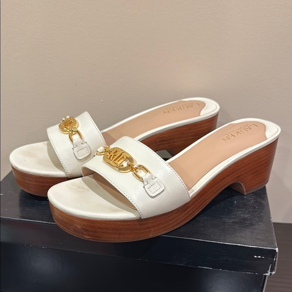 RALPH LAUREN Roxanne Heeled Dress Slip Ons Cream Leather Logo Size 9.5